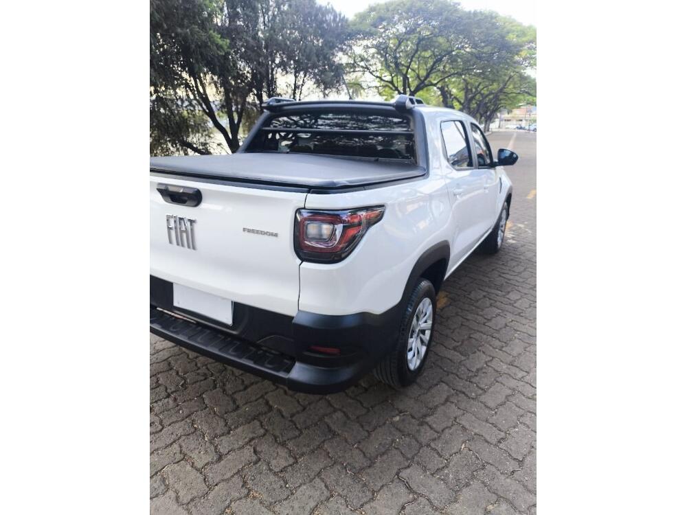 Fiat Strada Cab Dupla