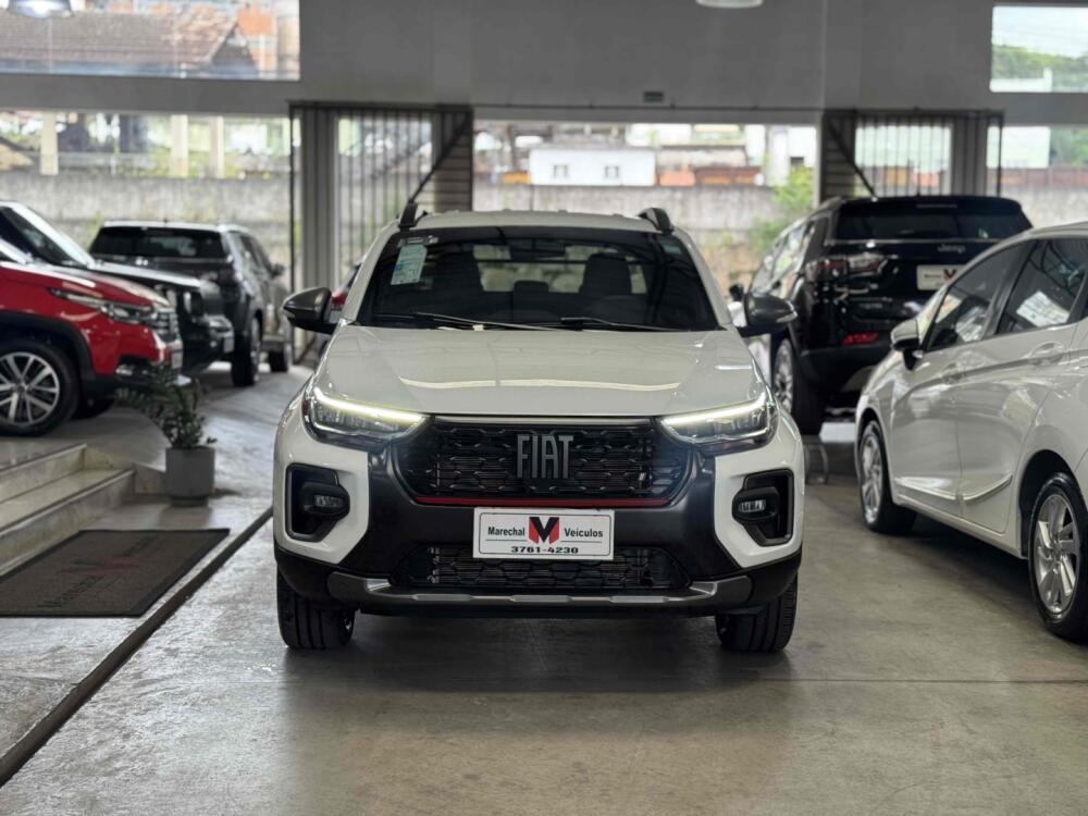 Fiat Strada Cab Dupla
