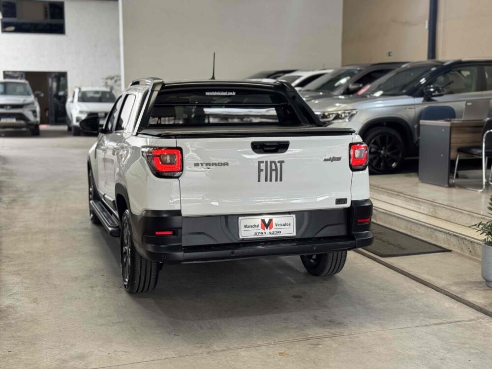 Fiat Strada Cab Dupla