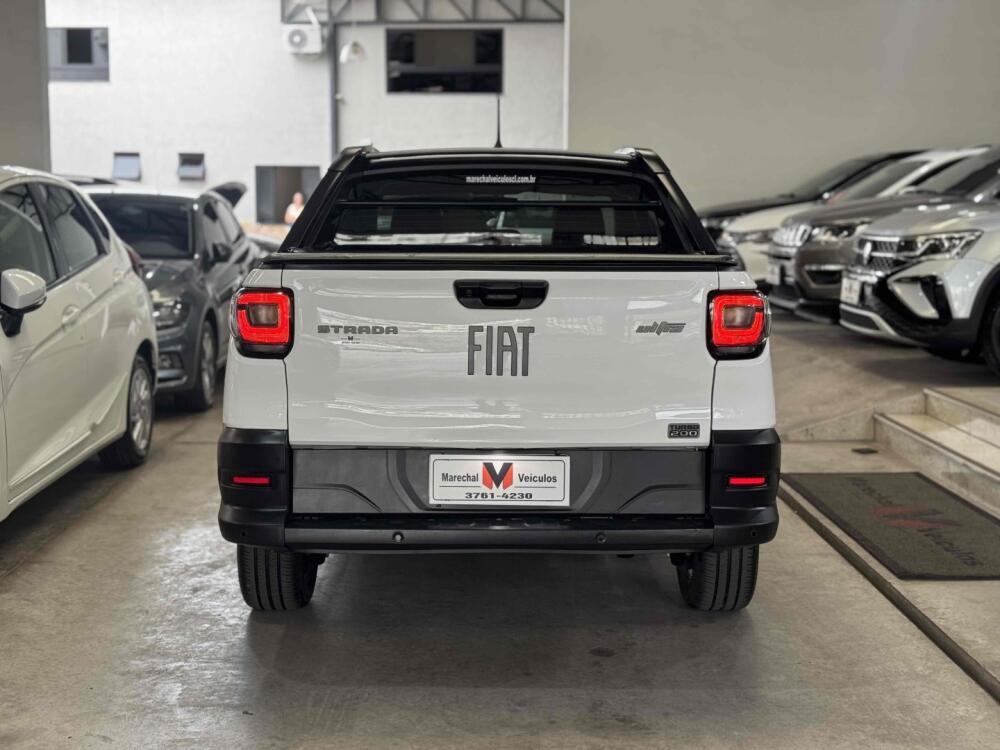 Fiat Strada Cab Dupla