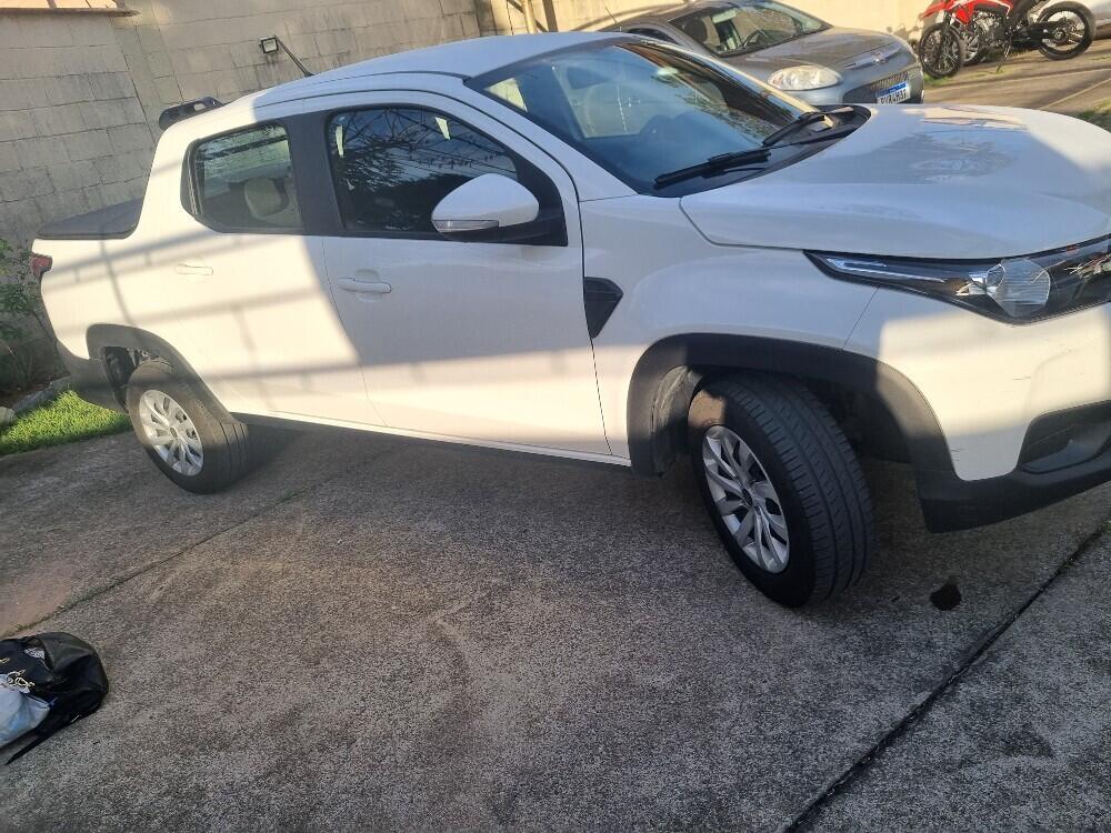 Fiat Strada Cab Dupla