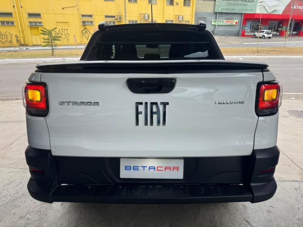 Fiat Strada Cab Dupla