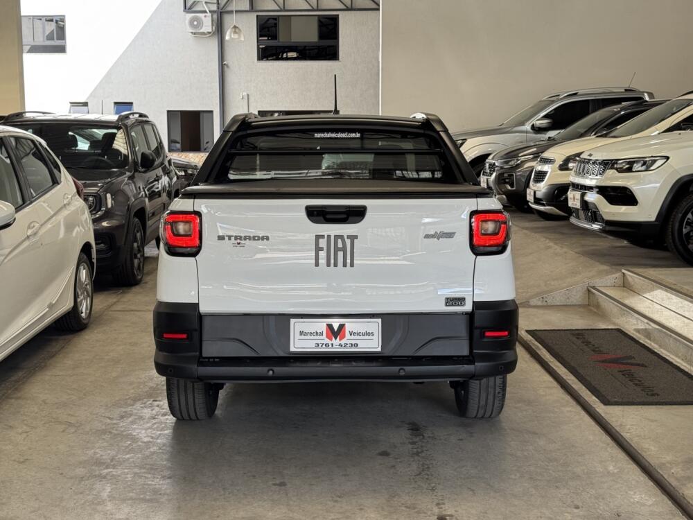 Fiat Strada Cab Dupla