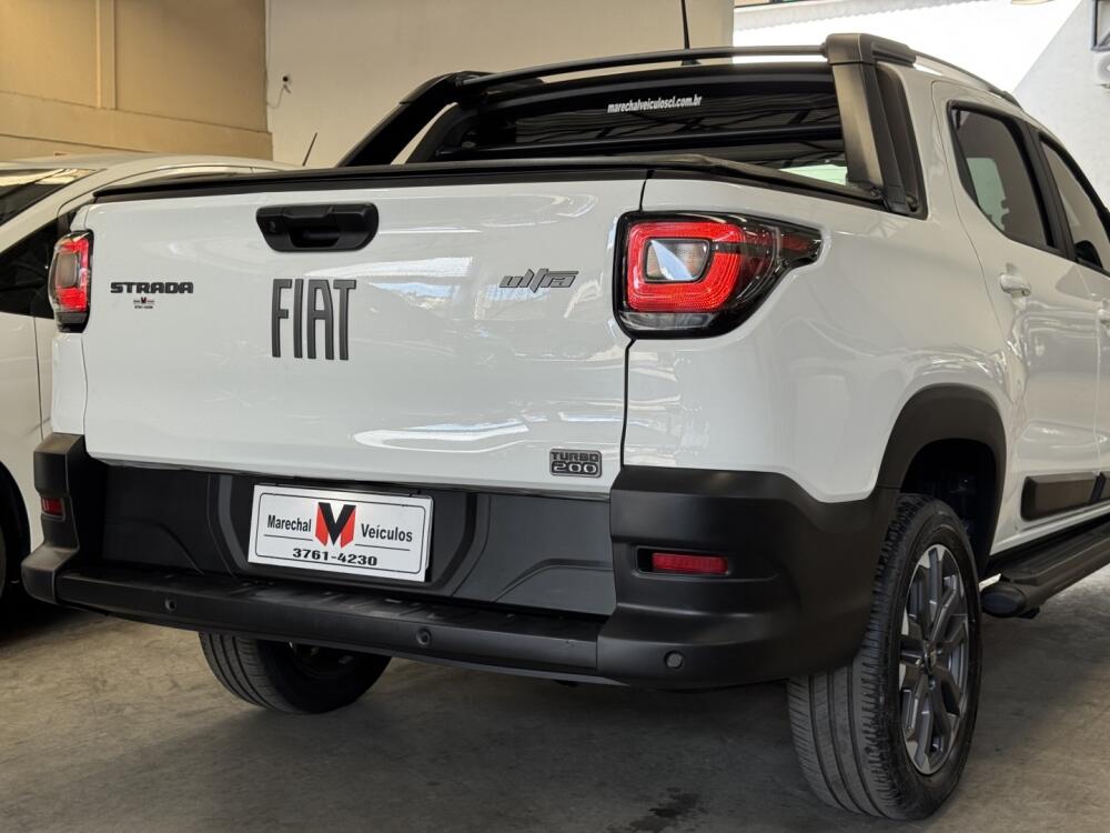 Fiat Strada Cab Dupla