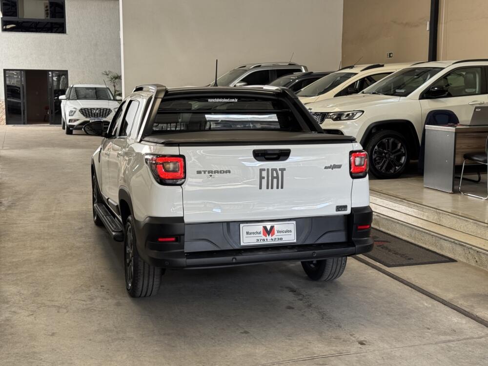 Fiat Strada Cab Dupla
