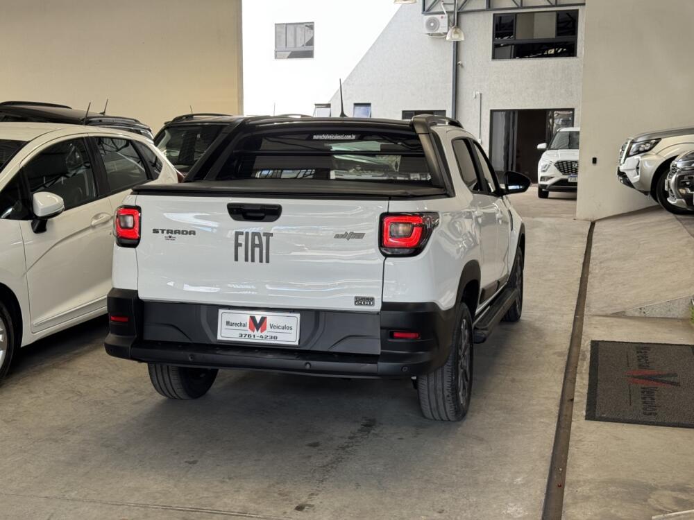 Fiat Strada Cab Dupla