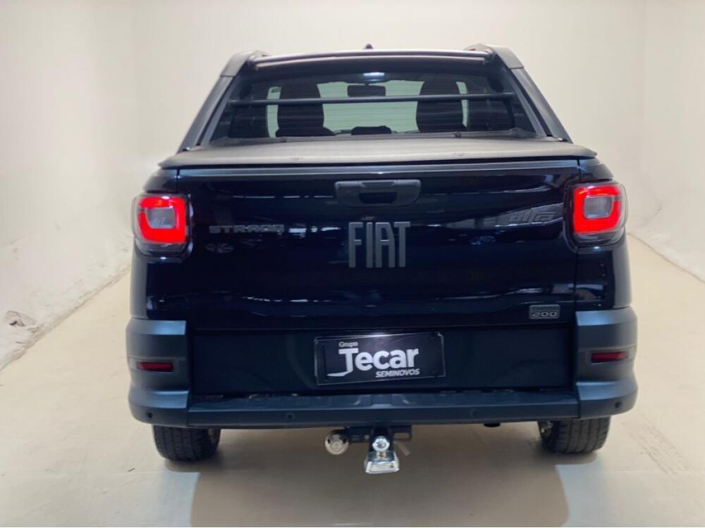 Fiat Strada Cab Dupla