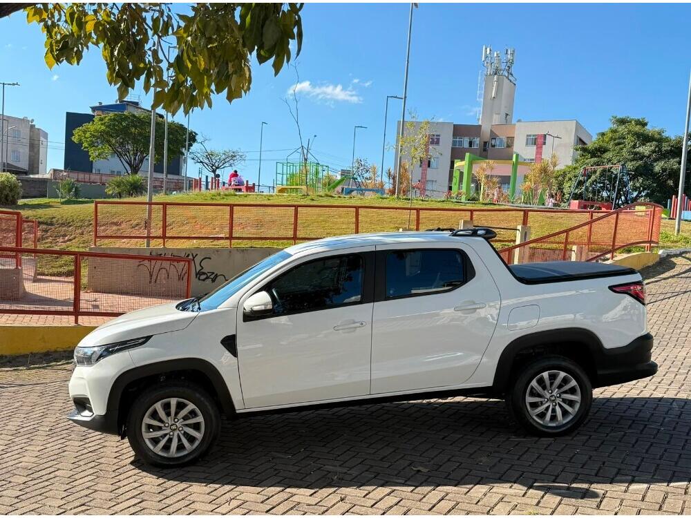 Fiat Strada Cab Dupla
