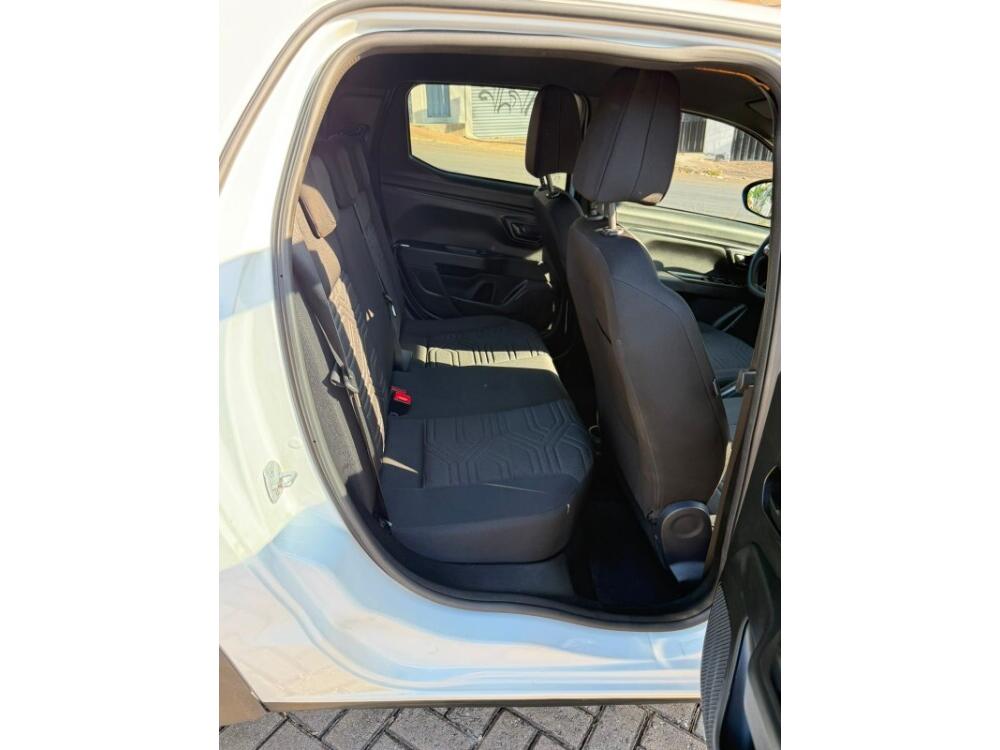 Fiat Strada Cab Dupla