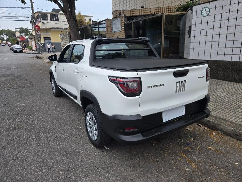 Fiat Strada Cab Dupla