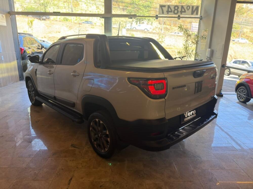 Fiat Strada Cab Dupla