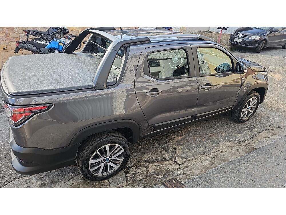 Fiat Strada Cab Dupla