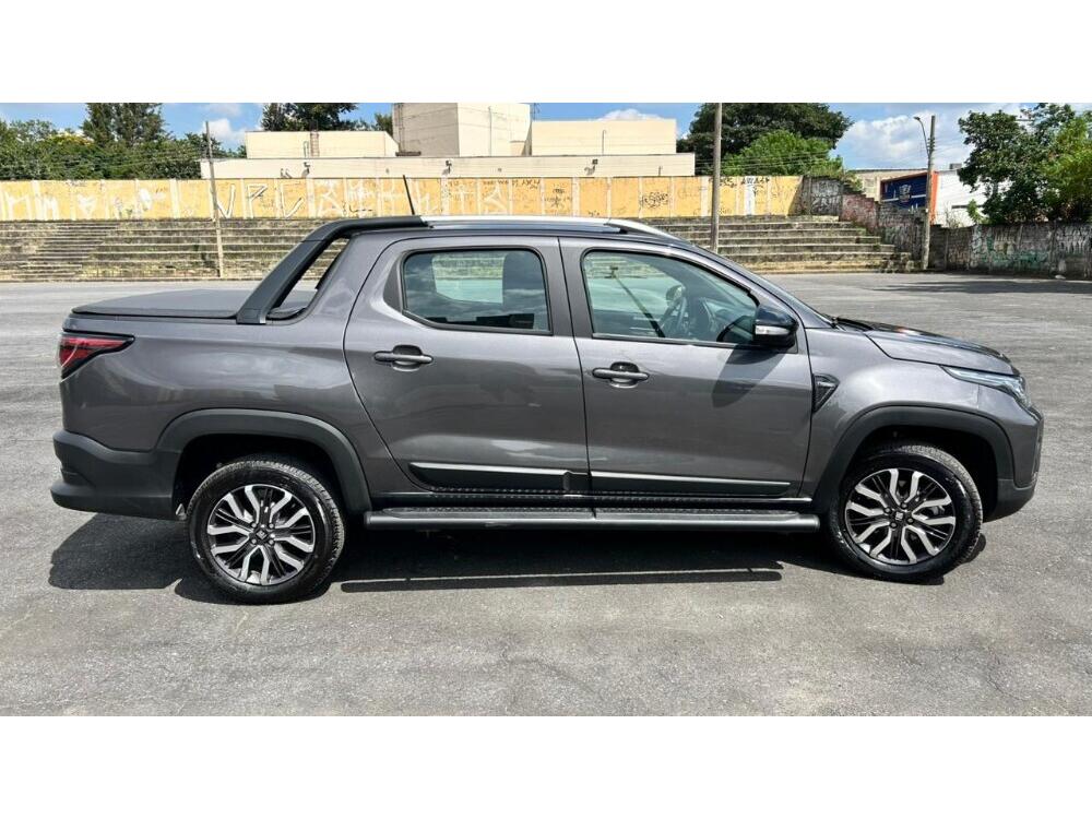 Fiat Strada Cab Dupla