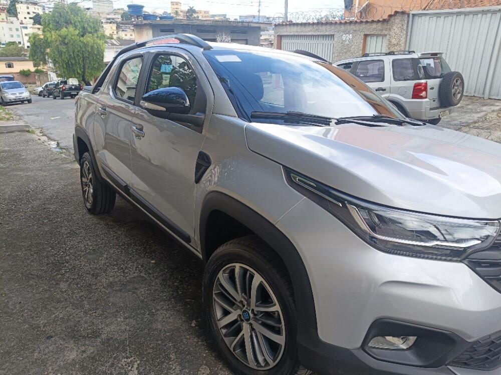 Fiat Strada Cab Dupla