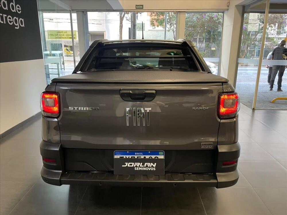 Fiat Strada Cab Dupla