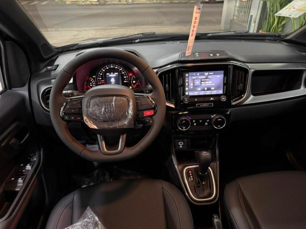Fiat Strada Cab Dupla