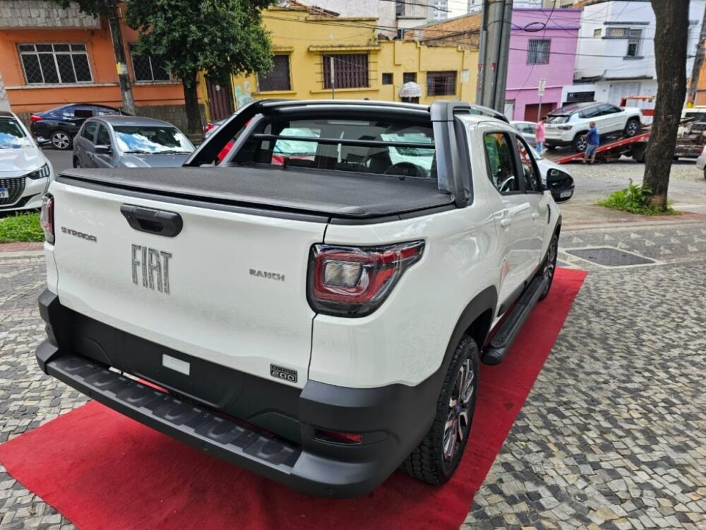 Fiat Strada Cab Dupla