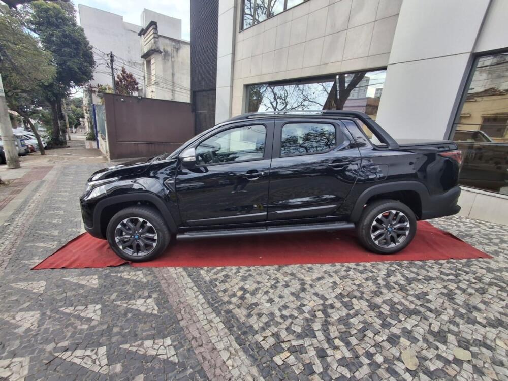 Fiat Strada Cab Dupla