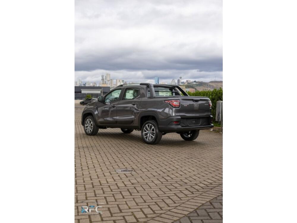 Fiat Strada Cab Dupla