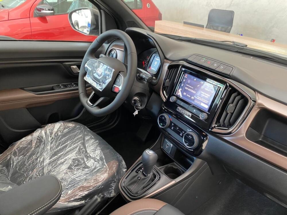 Fiat Strada Cab Dupla