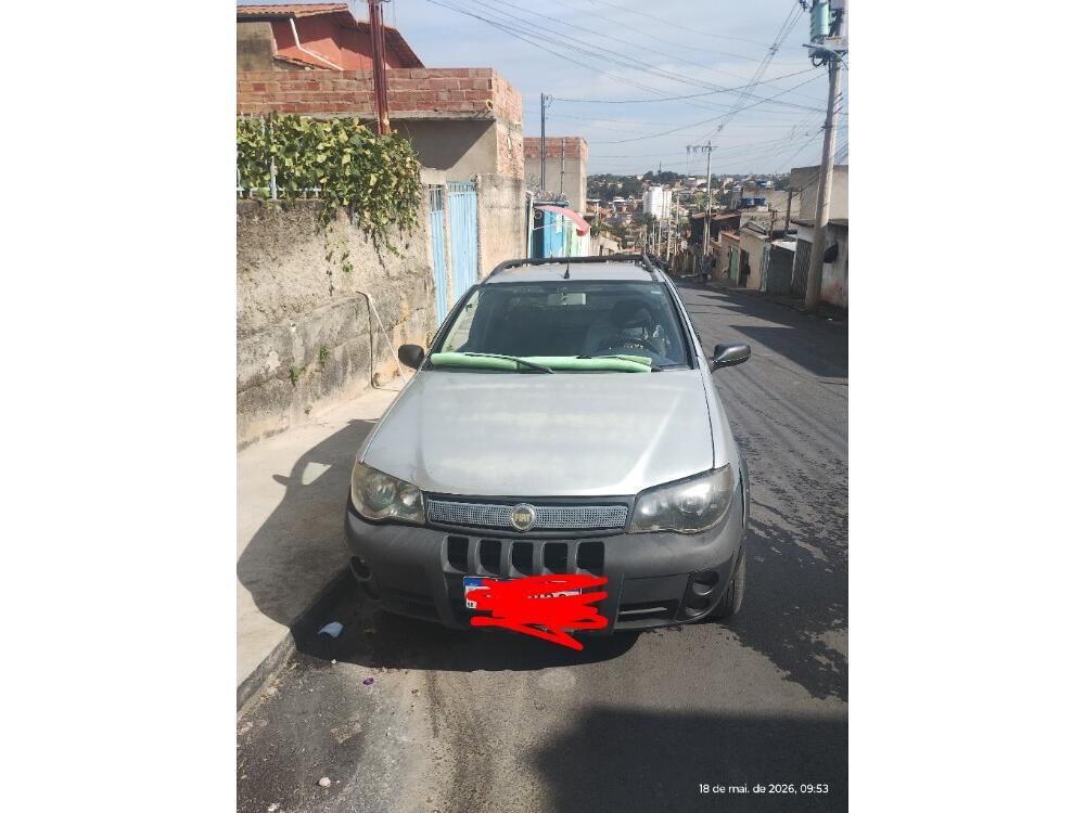 Fiat Strada Cab. Est.