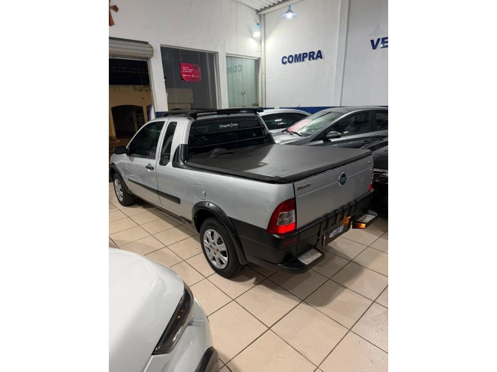 Fiat Strada Cab. Est.