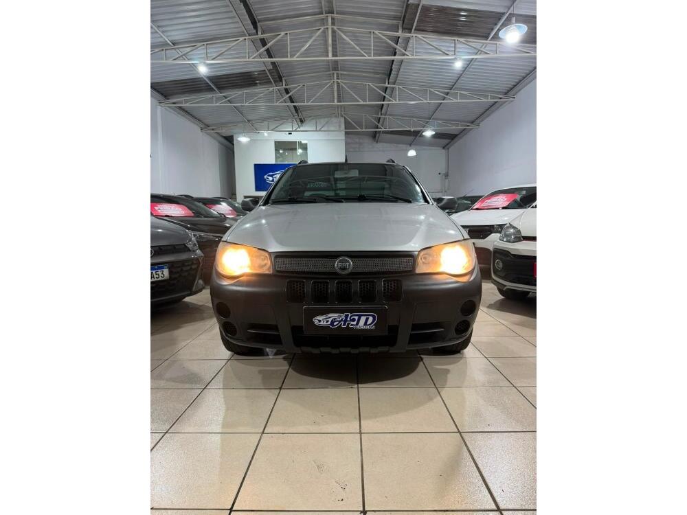Fiat Strada Cab. Est.