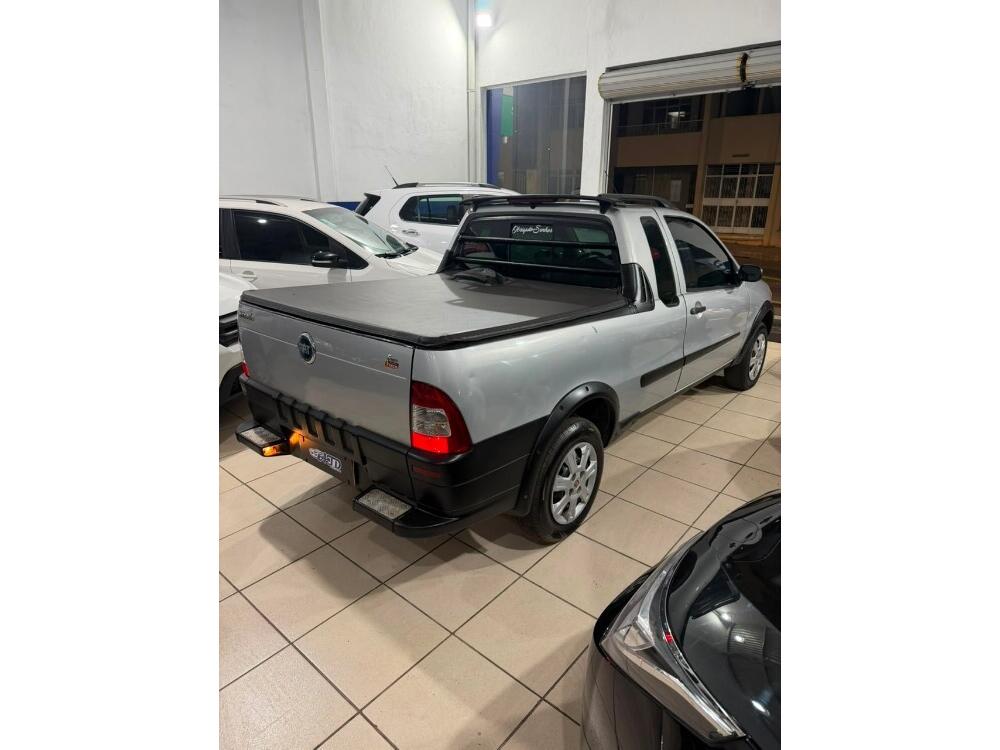 Fiat Strada Cab. Est.