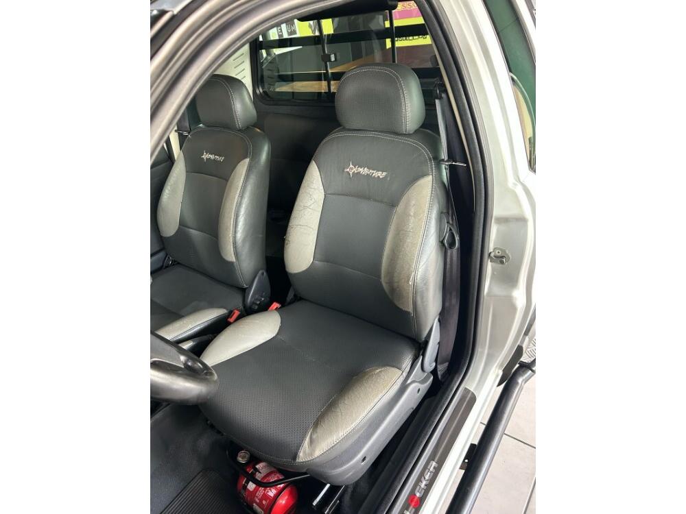 Fiat Strada Cab. Est.