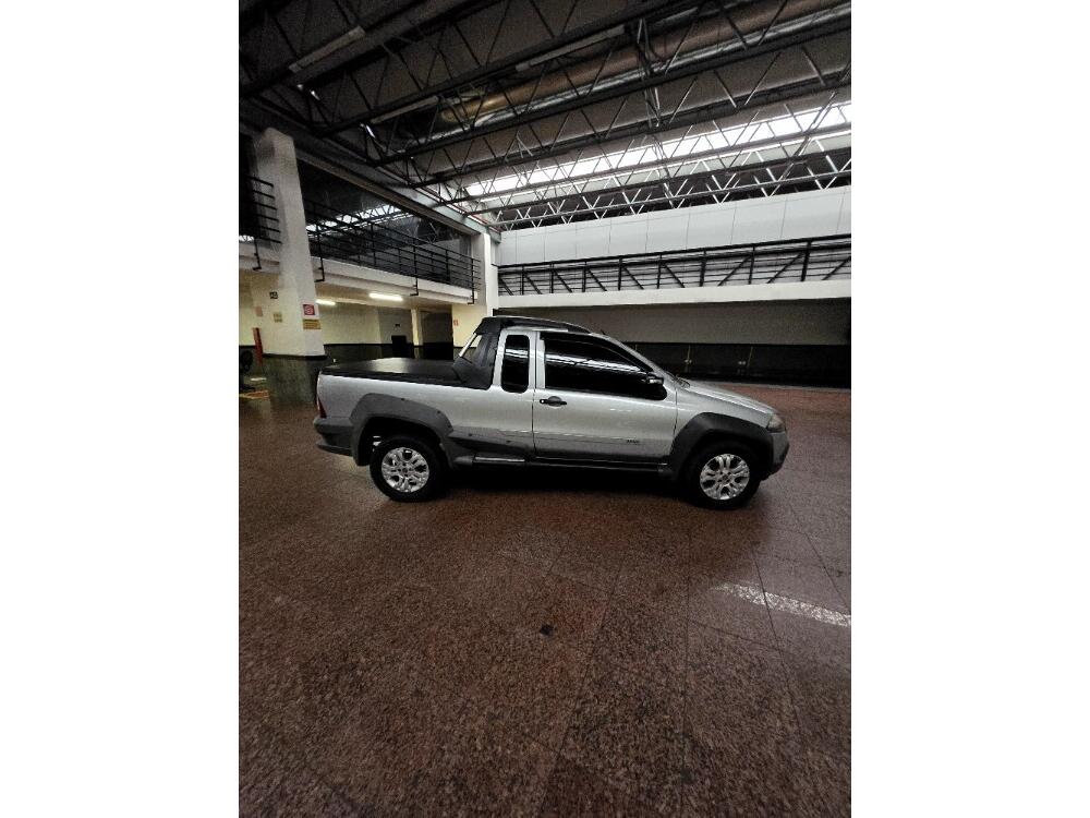Fiat Strada Cab. Est.
