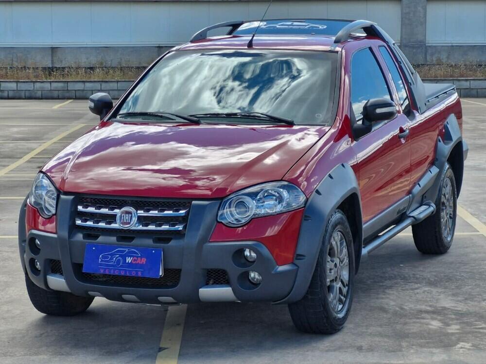 Fiat Strada Cab. Est.