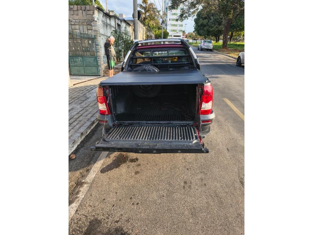 Fiat Strada Cab. Est.