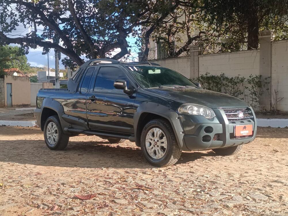 Fiat Strada Cab. Est.
