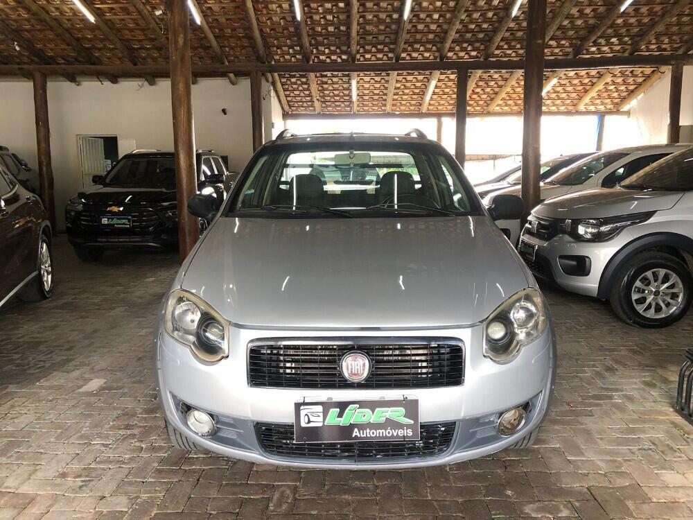 Fiat Strada Cab. Est.