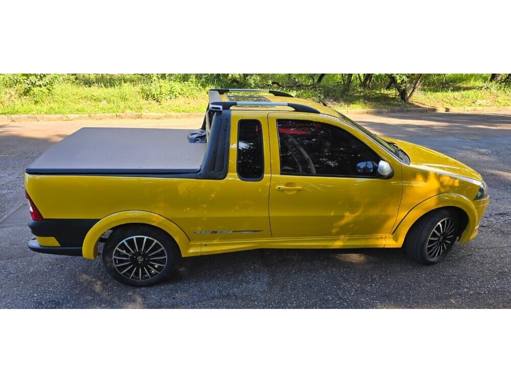 Fiat Strada Cab. Est.