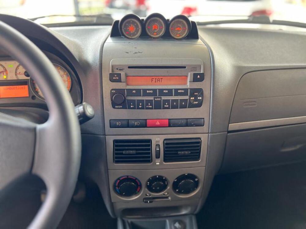 Fiat Strada Cab. Est.