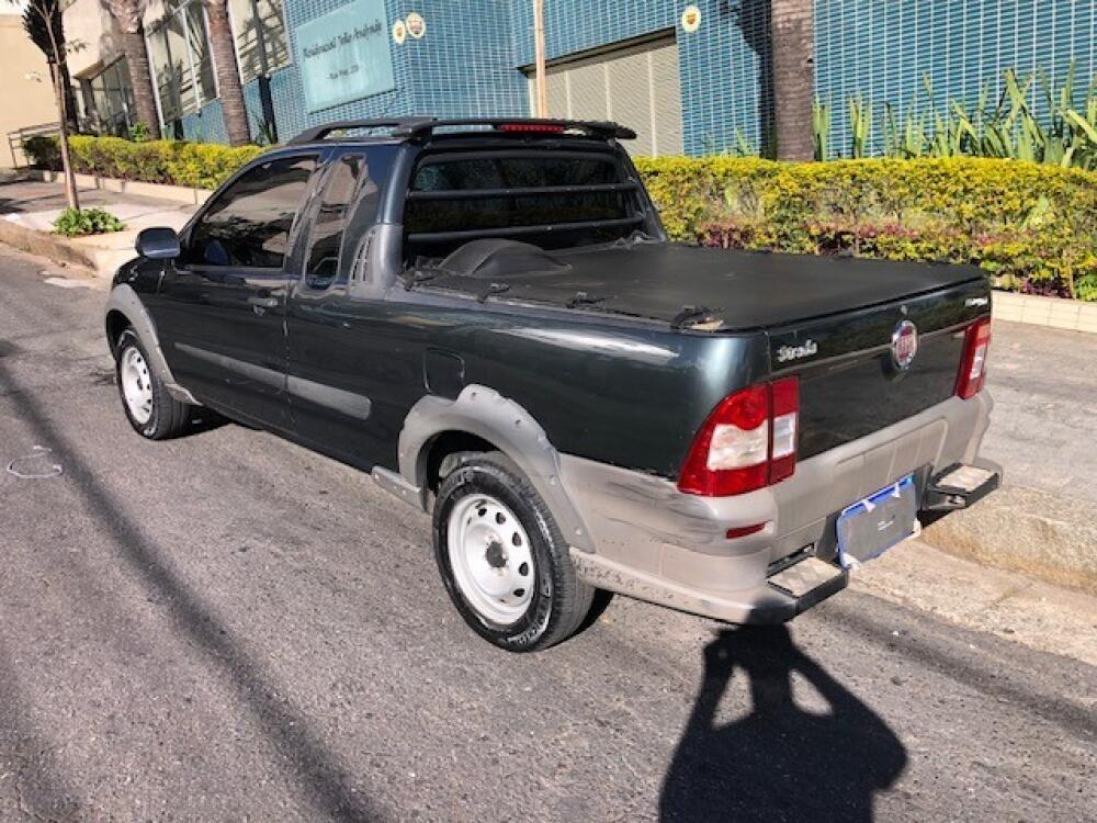 Fiat Strada Cab. Est.