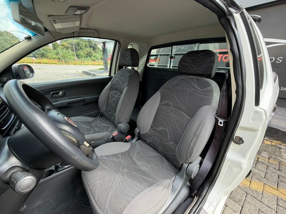 Fiat Strada Cab. Est.