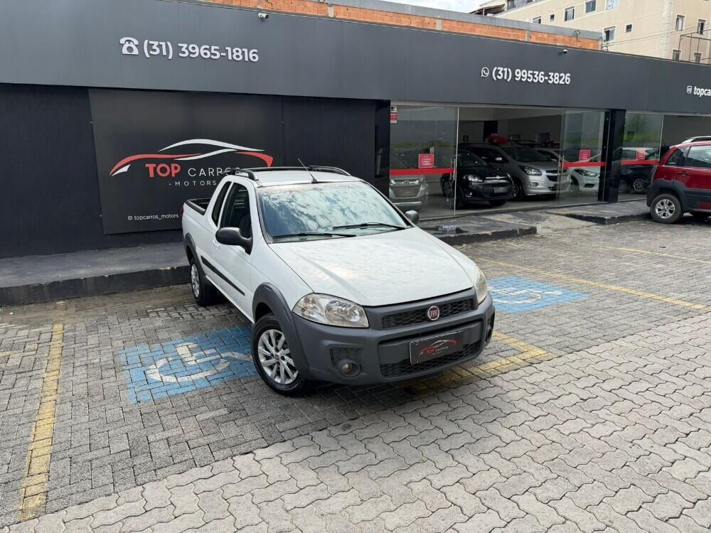 Fiat Strada Cab. Est.