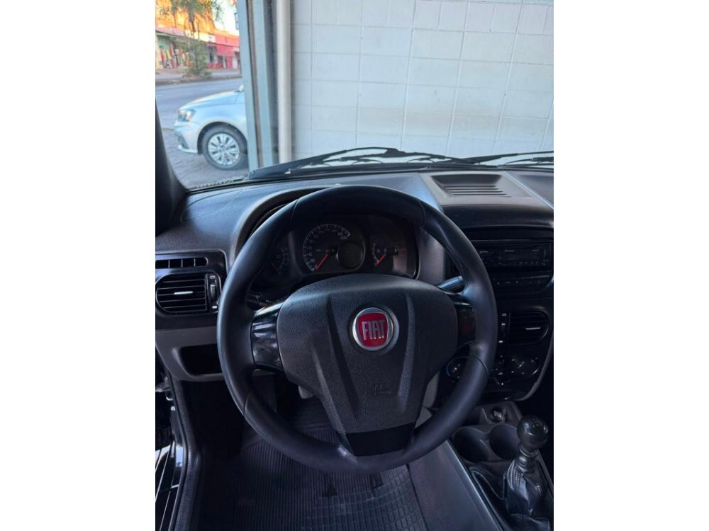 Fiat Strada Cab. Est.