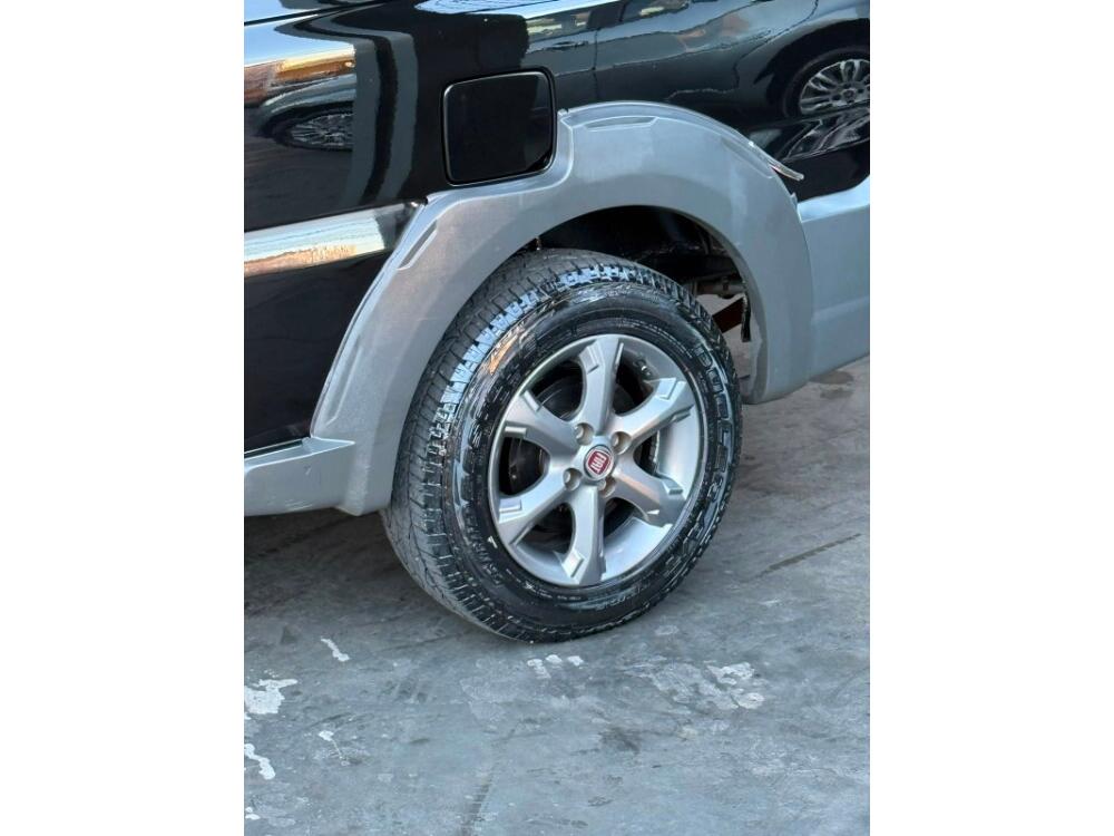 Fiat Strada Cab. Est.
