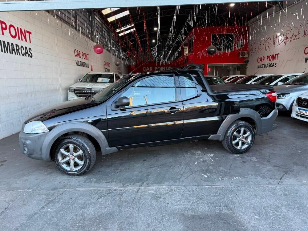Fiat Strada Cab. Est.