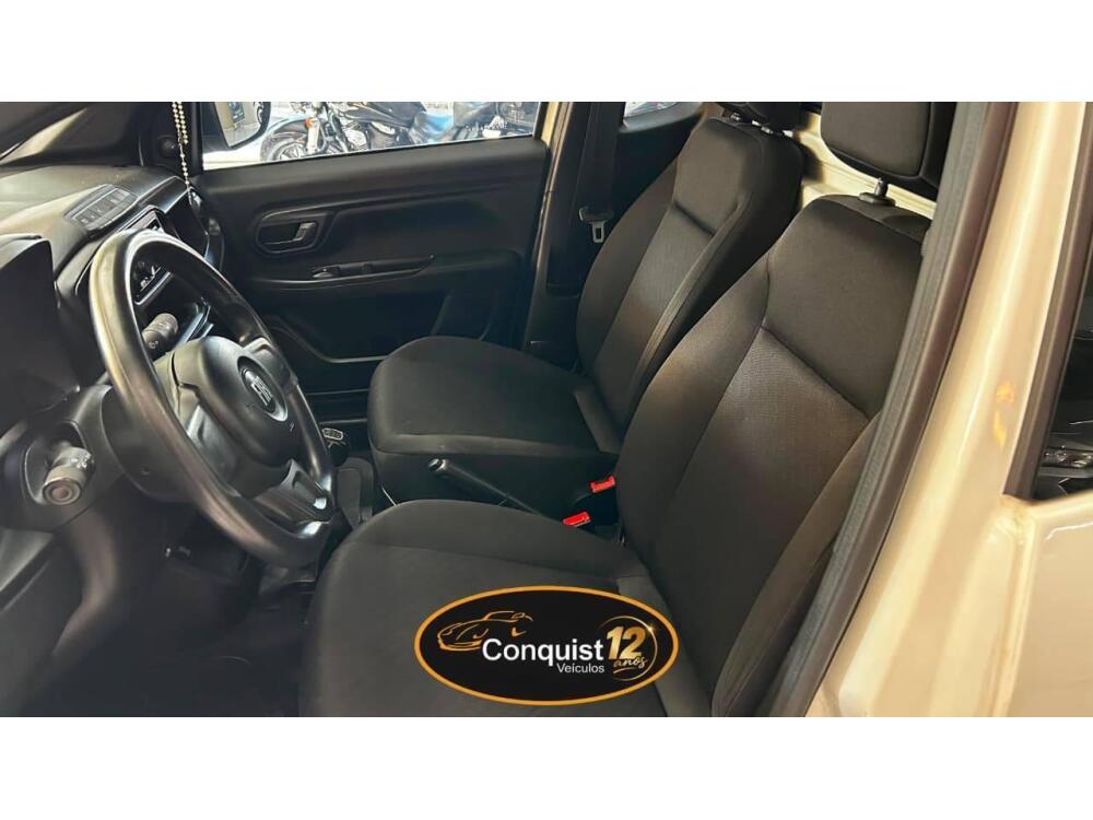 Fiat Strada Cab. Est.