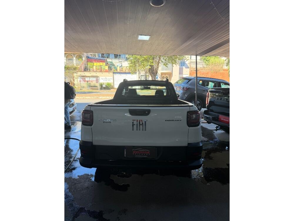 Fiat Strada Cab. Est.