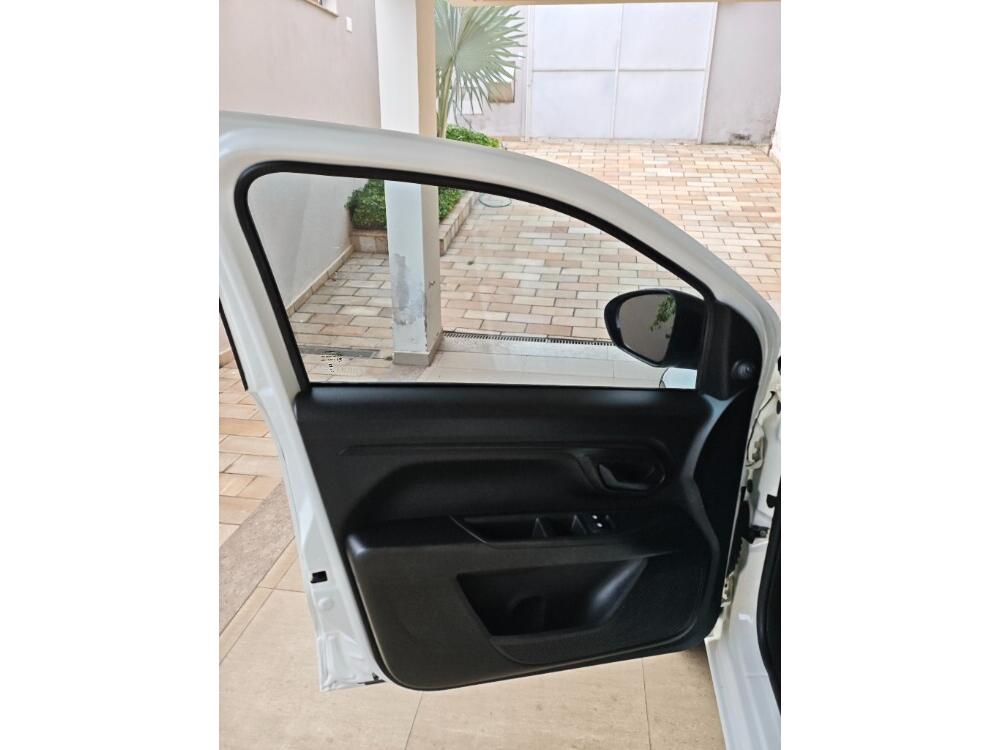 Fiat Strada Cab. Est.