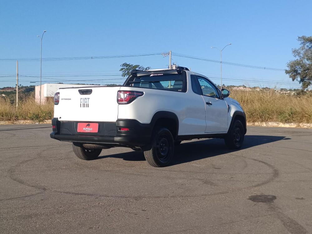 Fiat Strada Cab. Est.