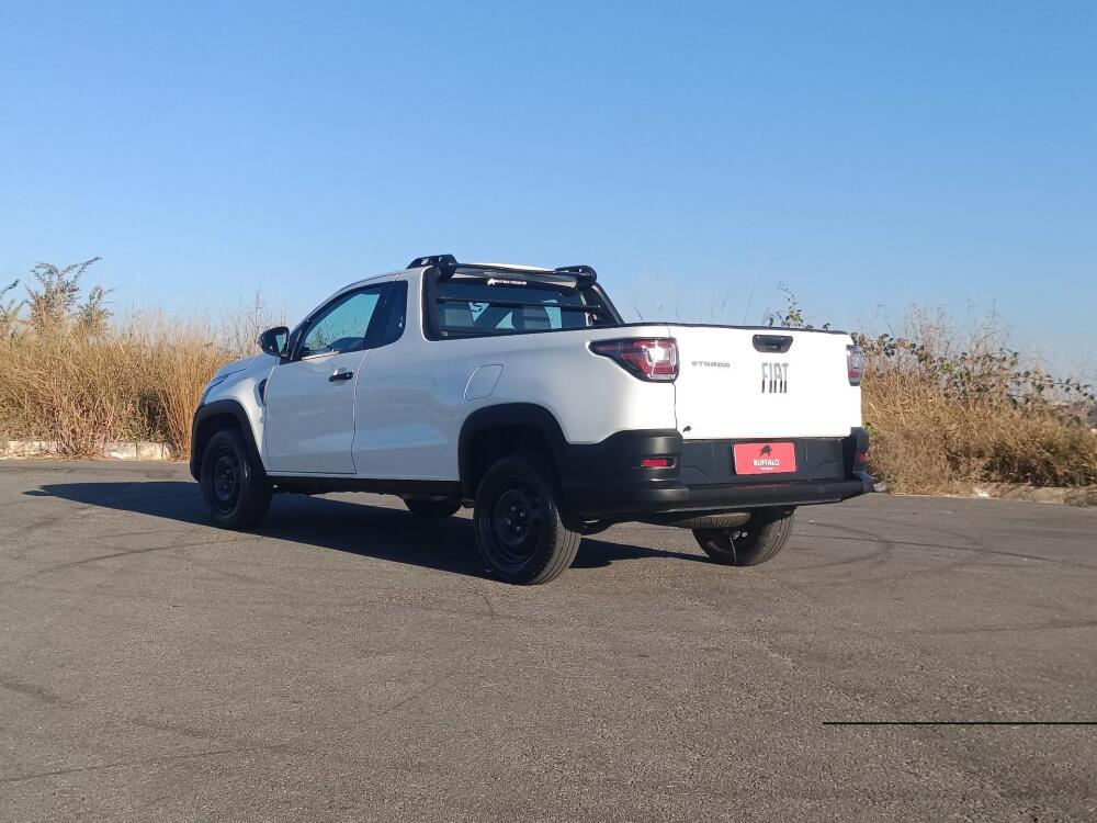 Fiat Strada Cab. Est.