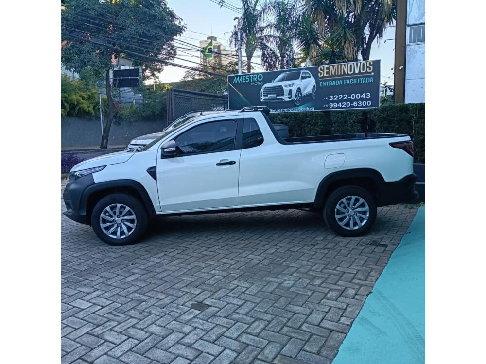 Fiat Strada Cab. Est.