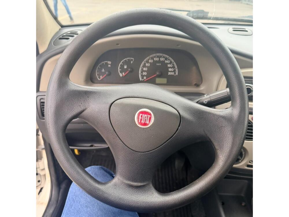 Fiat Strada Cab. Simples