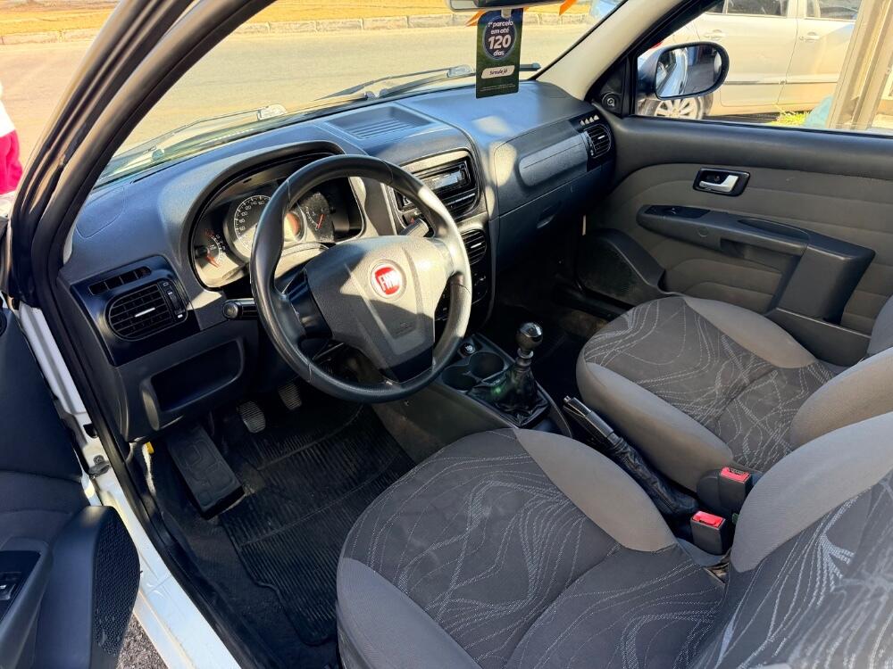 Fiat Strada Cab. Simples